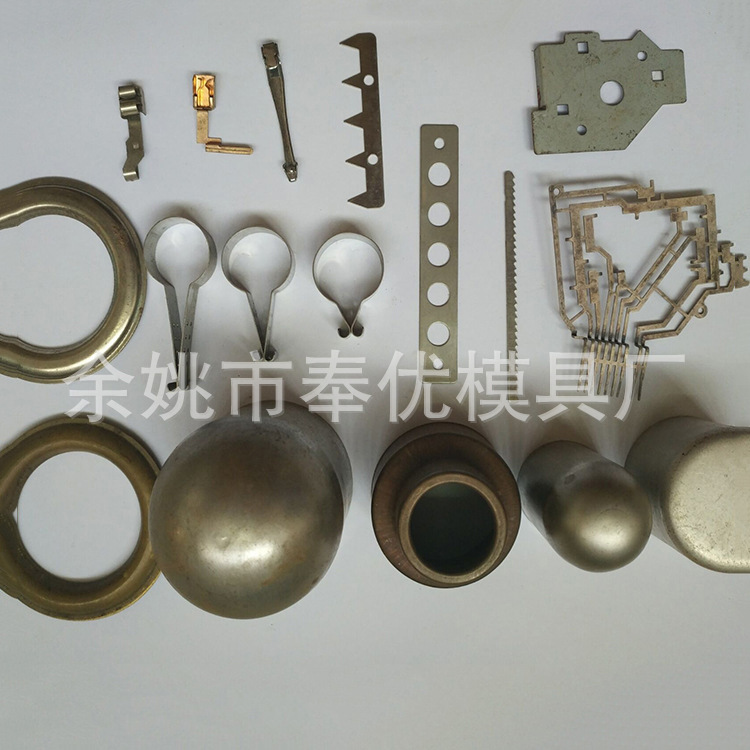 厂家供应接插件级进模具 连续拉深模具来图定样