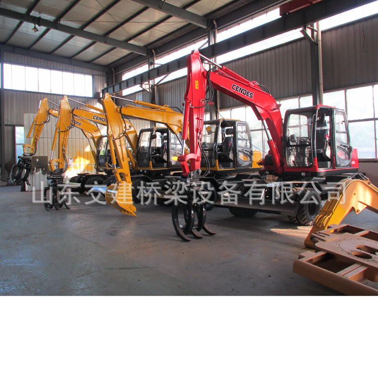 四川绵阳抓木机 木材装载机  轮式拾桩机厂家价格