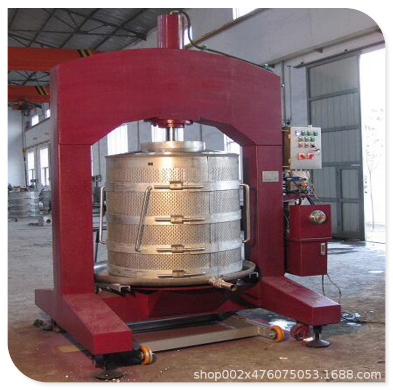 新乡天众葡萄除梗破碎机 葡萄榨汁机 酒渣果汁固液分离螺旋压榨机