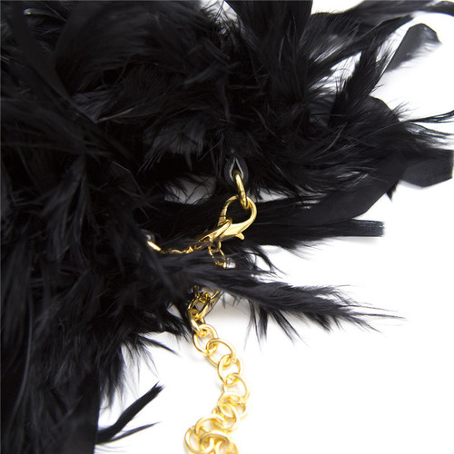 Adult sex toys supplies tie hands couple flirtation black feather gold chain handcuffs wholesale