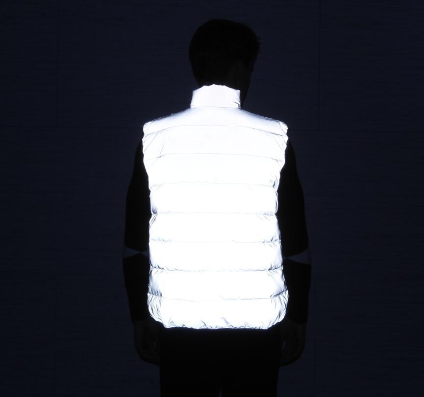 Abbigliamento da uomo invernale riflettente bianco anatra gilet di seta e cotone gilet caldo per sport all'aria aperta_voghion.com