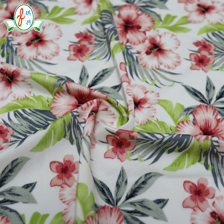 ��ɽ���˷�֯�ٷ�ɫ��ɣ������������ӡ��ʱ�н��� Ӿ������