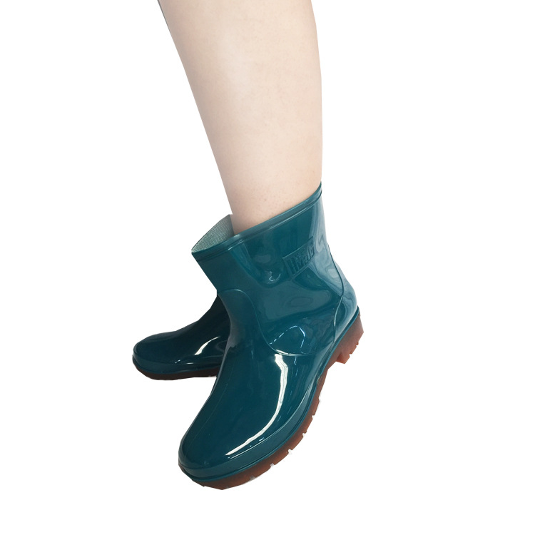 Help Rain shoes Ladies colour High cylinder keep warm non-slip wear-resisting construction site Labor insurance Plastic shoes Boots Low cylinder