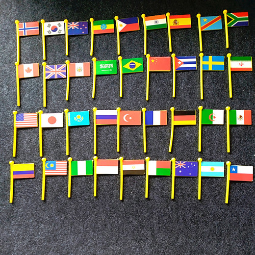 World map with national flag for children to understand wooden puzzles for intellectual development 3 years old kindergarten educational toys 4-6 years old