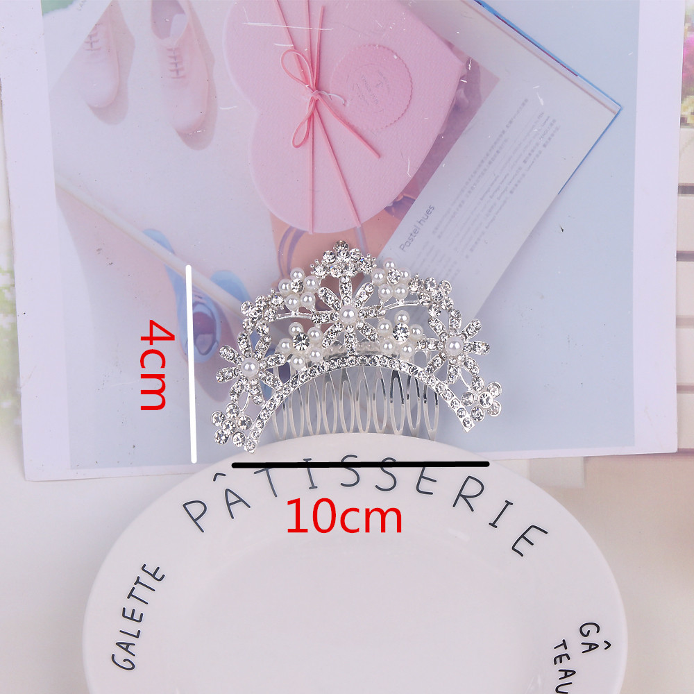 Bridal Crown Flower Alloy Plating Hollow Out Inlay Rhinestones Pearl Insert Comb 1 Piece display picture 2