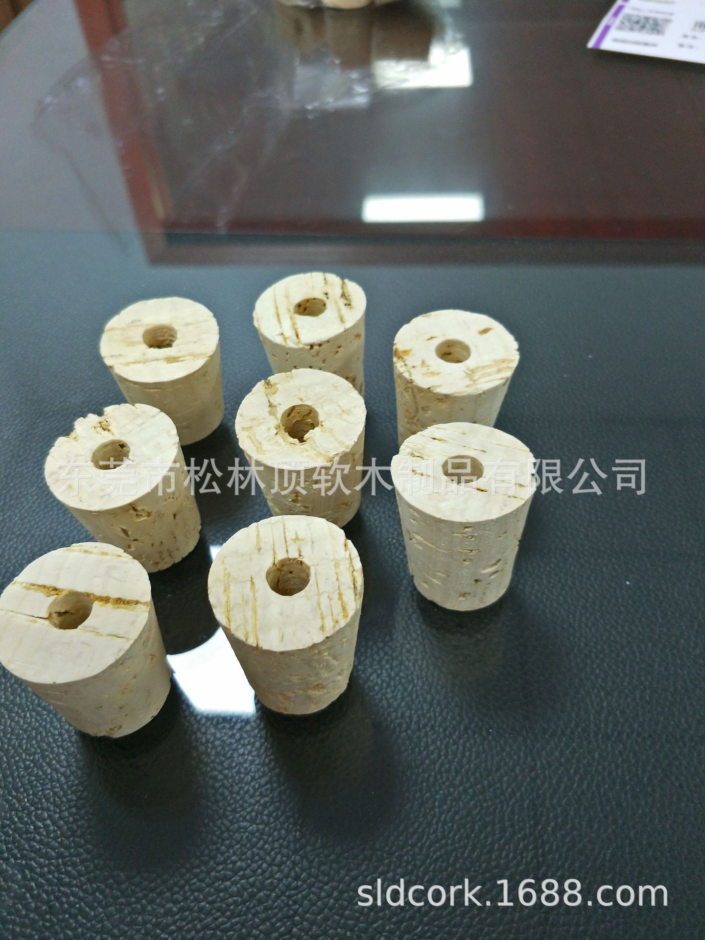 天然A B级漂白软木塞cork红酒塞葡萄酒瓶塞玻璃瓶塞木塞子厂家-阿里巴巴