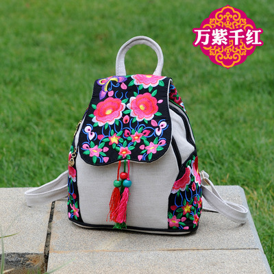En stock 2023 verano nuevo estilo étnico bolsa de lona de las mujeres floral bordado bolsa casual mochila ventas directas de la fábrica