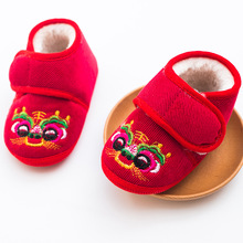 嬰兒虎頭棉鞋寶寶滿月周歲軟底棉布鞋保暖柔軟加厚0-1歲廠家直發