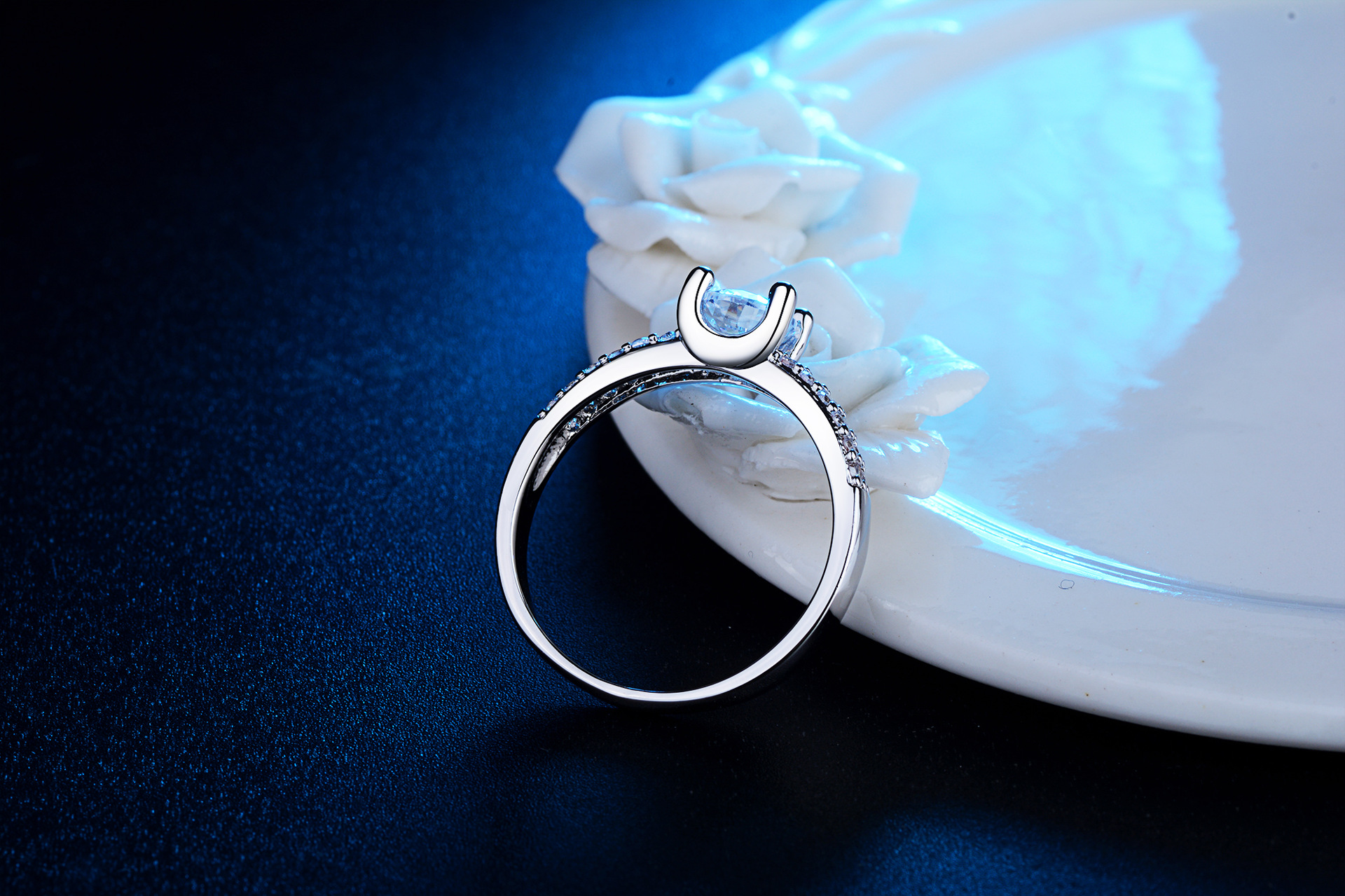 Female Wedding Ring