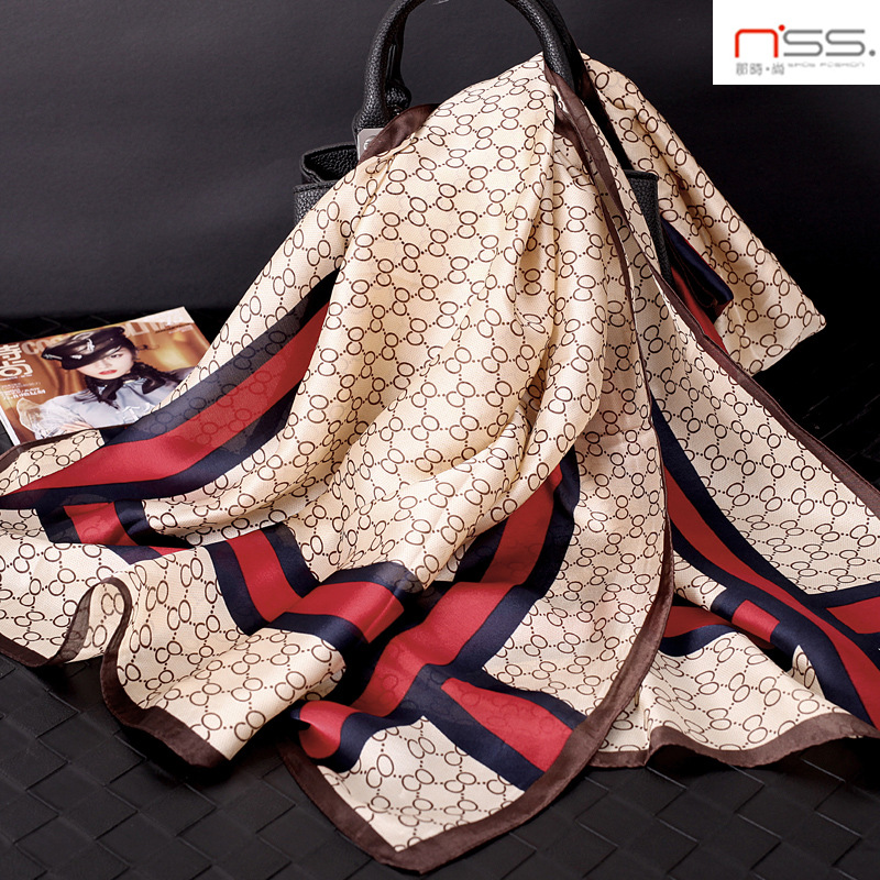 2018新款丝巾女围巾外搭防晒披肩夏季多功能百搭长款防紫外线纱巾