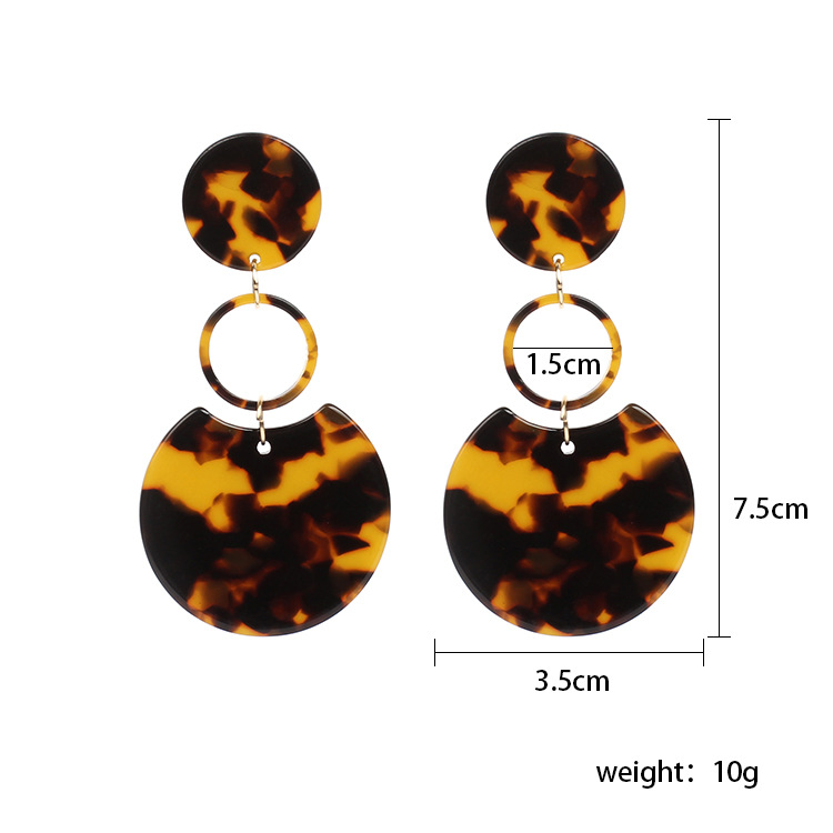 Boucles oreilles pendantes en actate gomtrique en cercle acrylique ambre imprim lopard corenpicture1