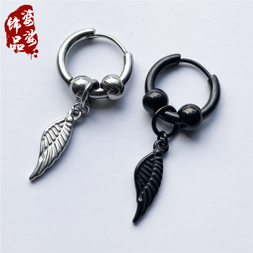 Korean version of BTS bulletproof youth group with fashionable simple leaves earrings for men and women earrings for cross-border