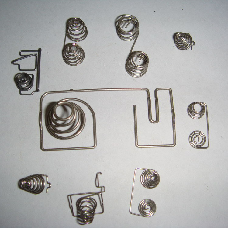 定制电池弹簧正负极电池弹簧扭力弹簧遥控器电池弹簧