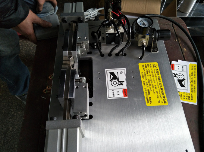 磁环电感共模电感磁环线圈自动整形拉直切断机自动整形拉直切脚机