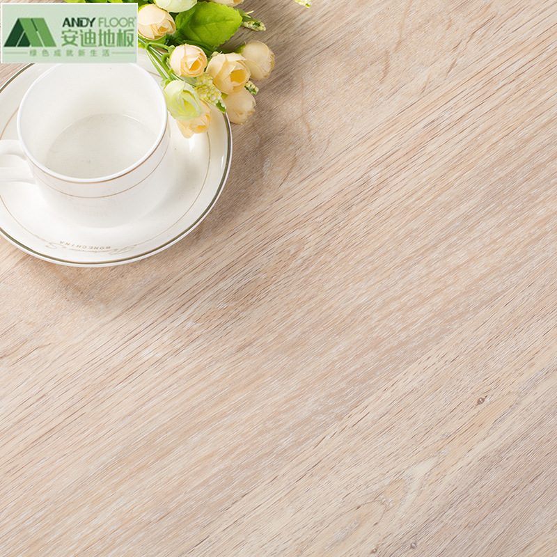 竹木纤维地板 防滑木塑地板新型环保防水耐磨WPC地板 厂家直销