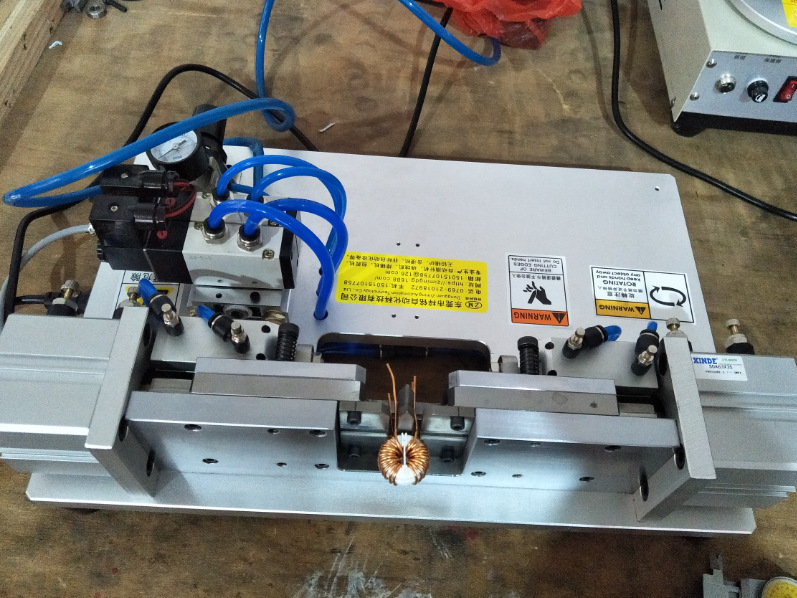 磁环切脚机电感共模电感磁环线圈自动整形拉直切断机拉直切脚机