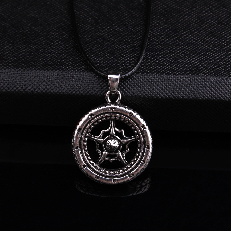 Collana con ciondolo a ruota per uomo e donna, stile punk trendy_voghion.com