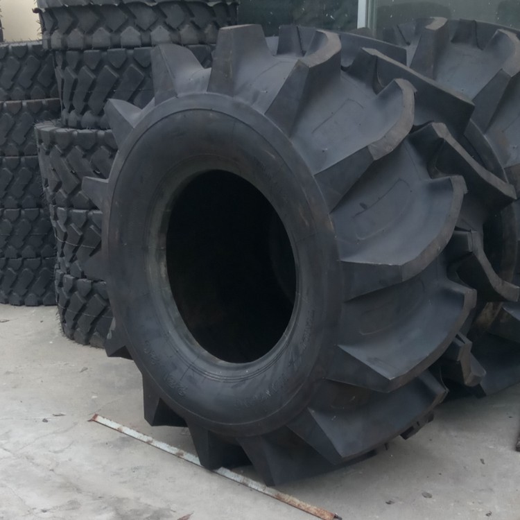Tractor High flower tyre 28L-26 paddy field Forestry tyre 14PR brand new wear-resisting quality goods Three Guarantees New products list