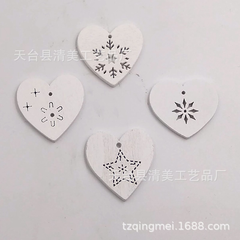 Artesanías navideñas de madera de bricolaje Dibujos animados pintados de fondo blanco Mezcla de Navidad 50 piezas en un paquete