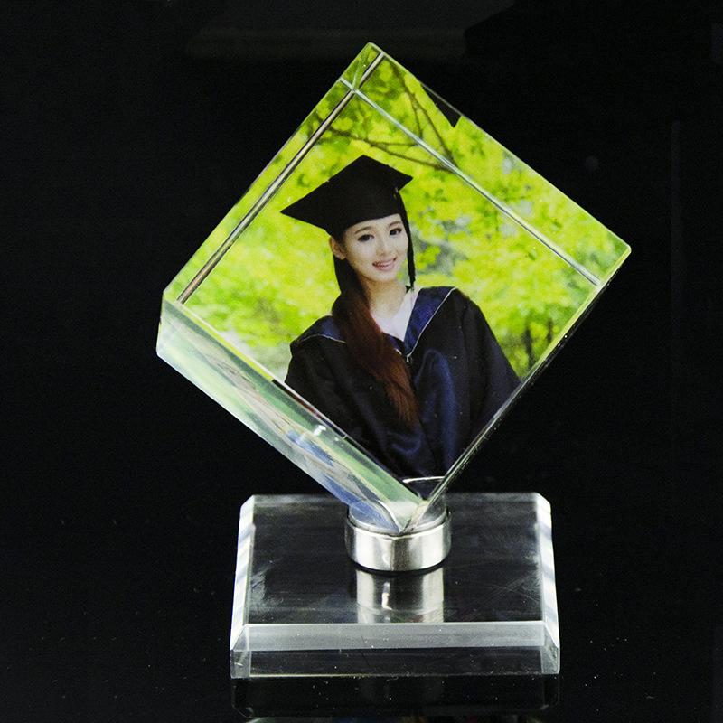 供应K9水晶魔方照片定制 旋转3D方体影像水晶摆件来图加工纪念品