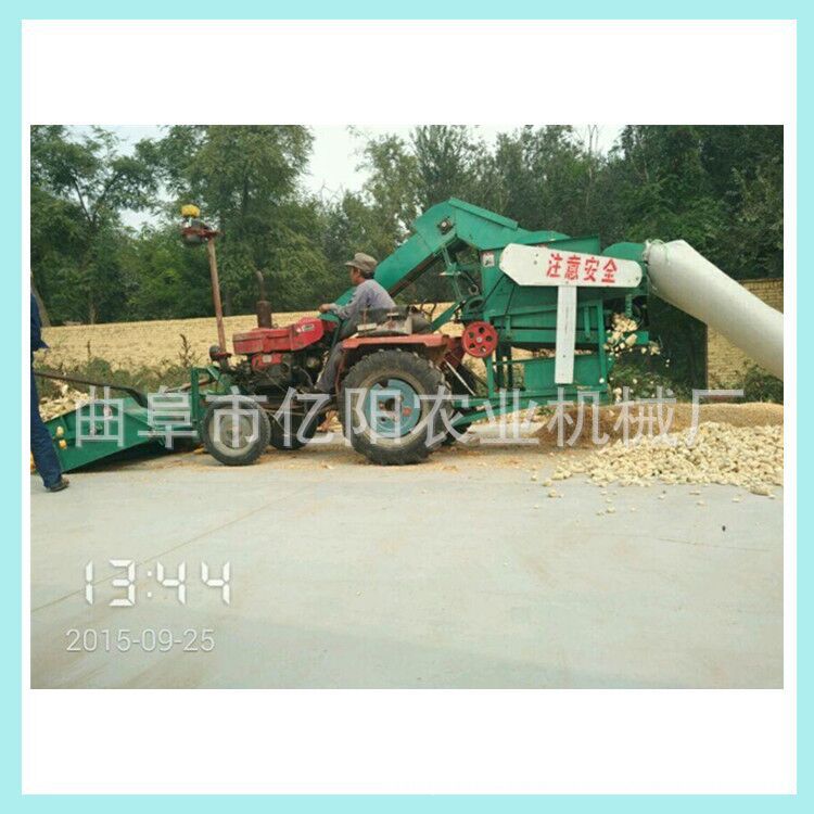全自动玉米脱粒机   安阳50拖拉机全自动玉米脱粒机