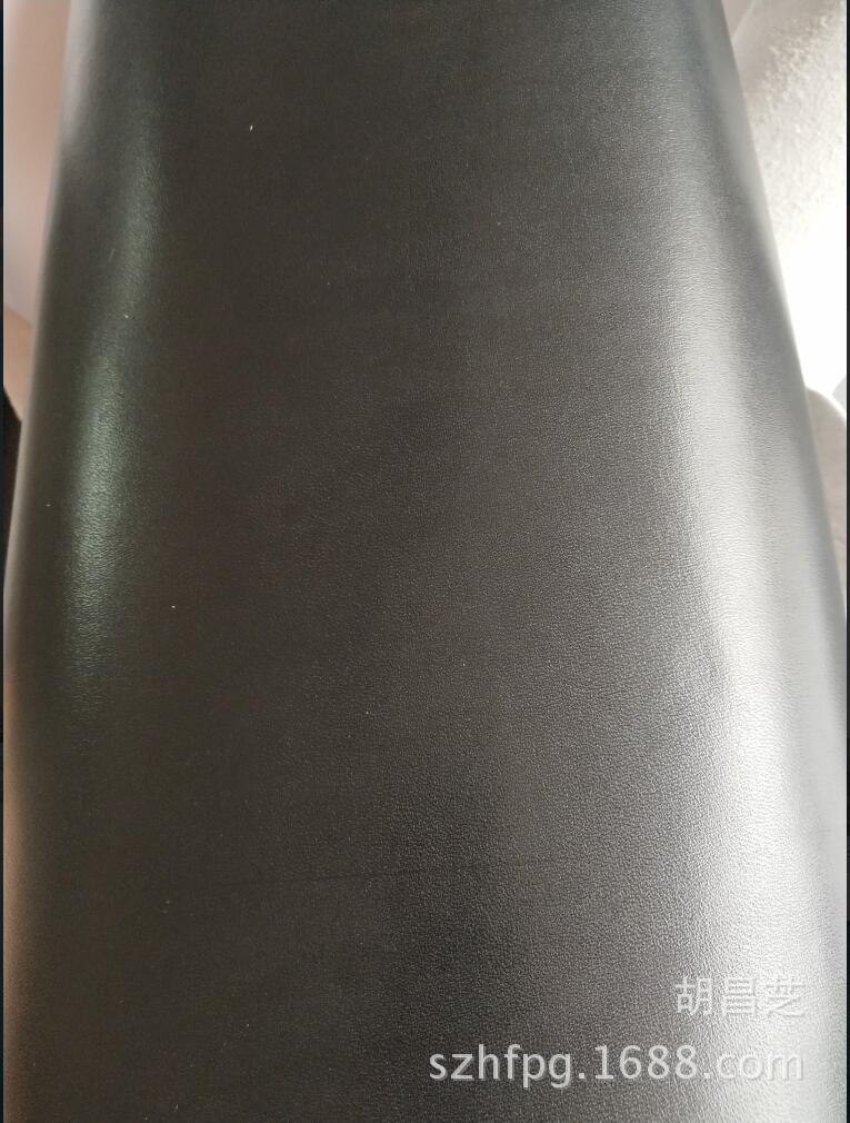 二层牛皮 黄牛皮 厚度1.8-2.0mm 黑色平面皮 皮带、箱包、劳保鞋