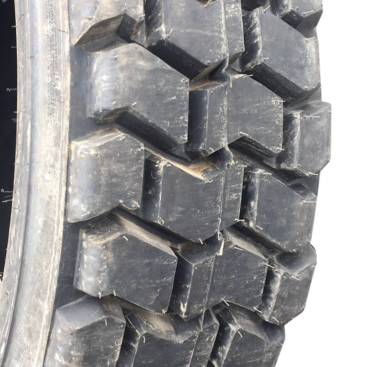 长期供应10.5/80-18越野花纹 两头忙轮胎全新耐磨