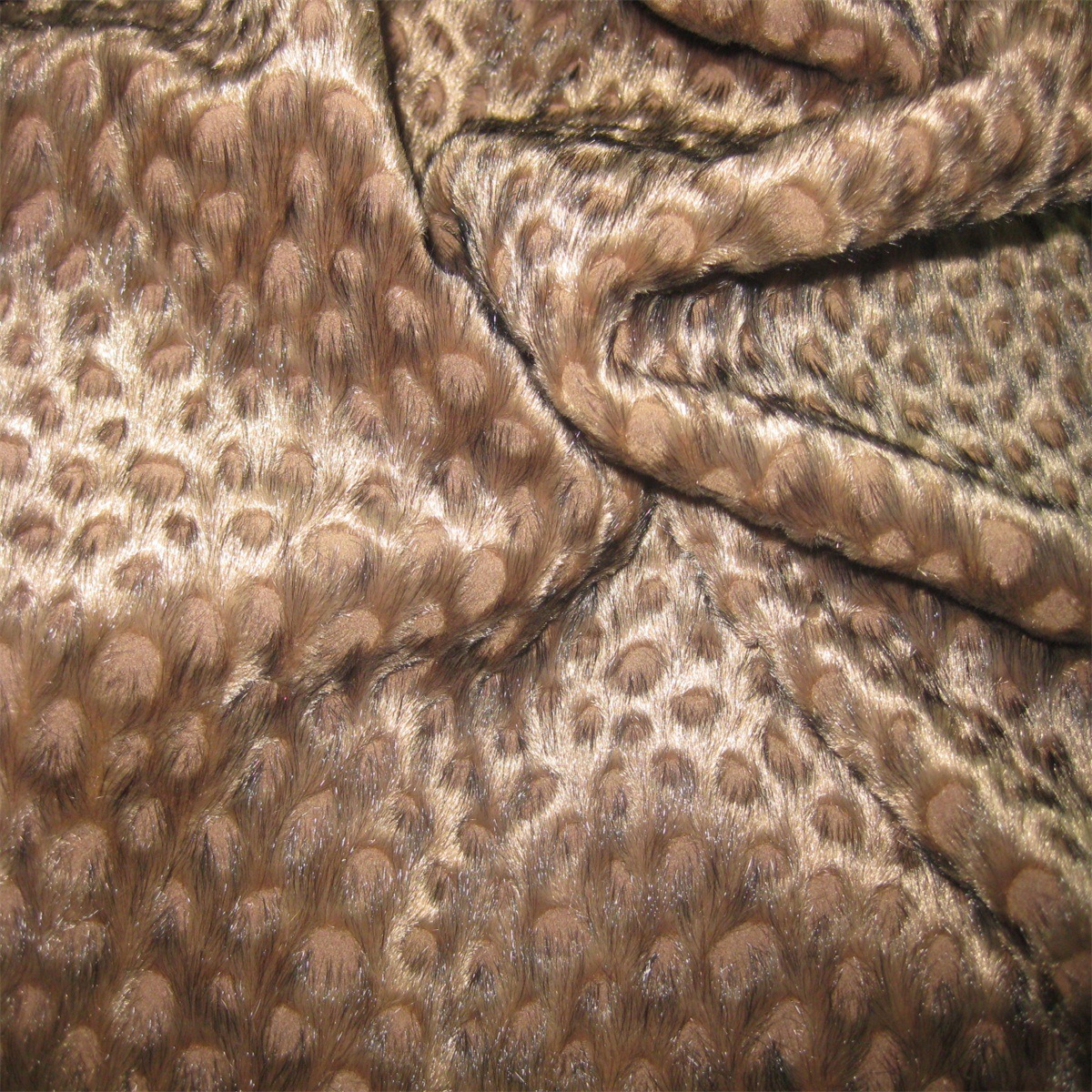 植绒工厂直销 长毛植绒布 服装绒上绒水貂 仿貂毛 植花 花型定制