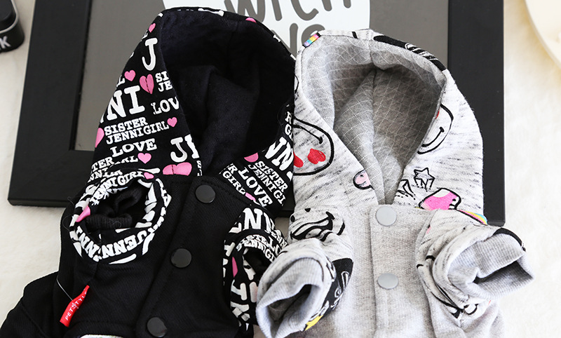 简约派带四脚衣