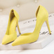 9657-6 the Korean version is simple and elegant, slim and thin, with high heels, and shallow, pointed ends.