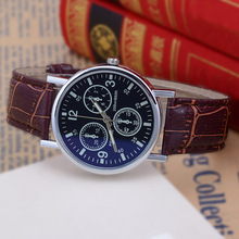 爆款礼品手表时尚石英手表 男士蓝光玻璃皮带男士手表批发