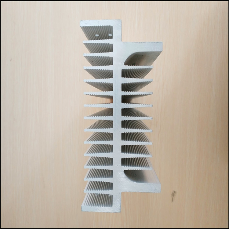 铝材厂大量供应工业机械散热铝型材 梳子密齿型铝合金散热片