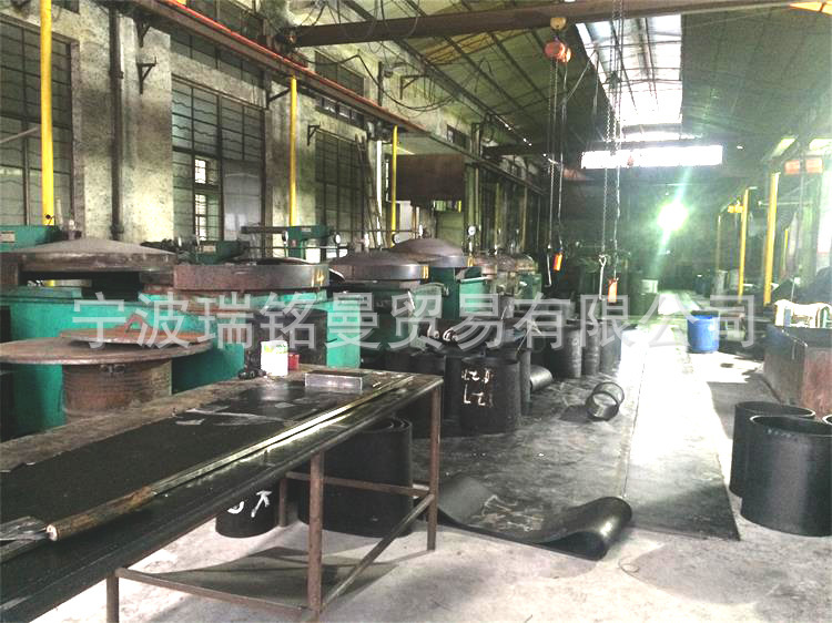 12A1EFE82F181C99E4B37558C1ACF7