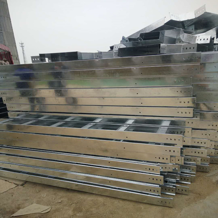 镀锌槽式电缆桥架 300*100槽式电缆桥架 镀锌线槽金属桥架200*100