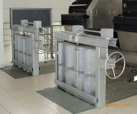 供应CM型铸铁潮门,拍门，铸铁拍门