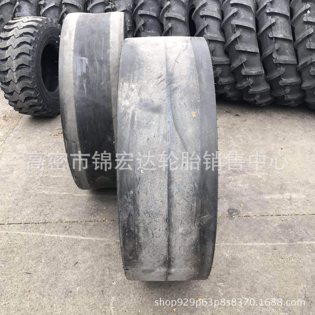 鲁飞   风神光面胶轮压路机轮胎13/80-20 1100-20工程机械轮胎