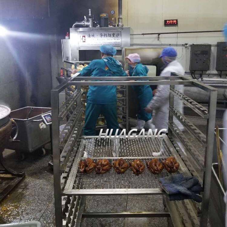 诸城华钢200型烟熏炉 熏肉熏鸡设备 诸城糖熏炉设备厂家