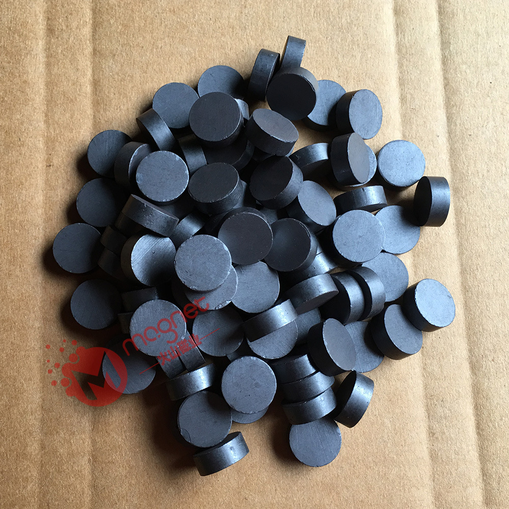 现货供应 D10*3mm  黑磁圆片  永磁铁氧体圆形磁铁  Y30圆饼  