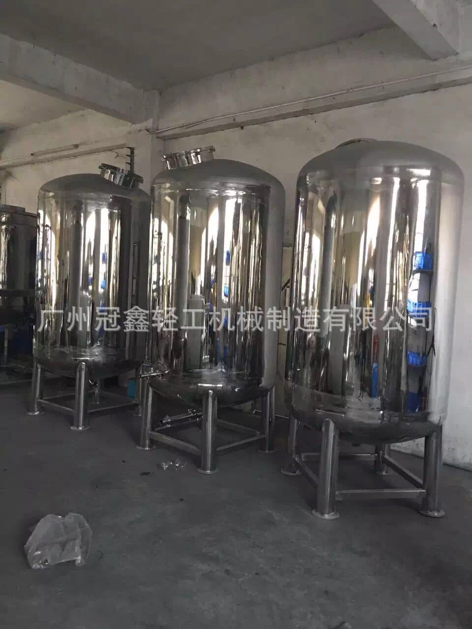 2000L酒水储罐 储酒罐 白酒运输储罐 饮料储罐 不锈钢洁净罐密封