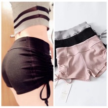 18年女装系带罗纹针织瑜伽裤短裤提臀显瘦休闲裤跑步运动健身热裤