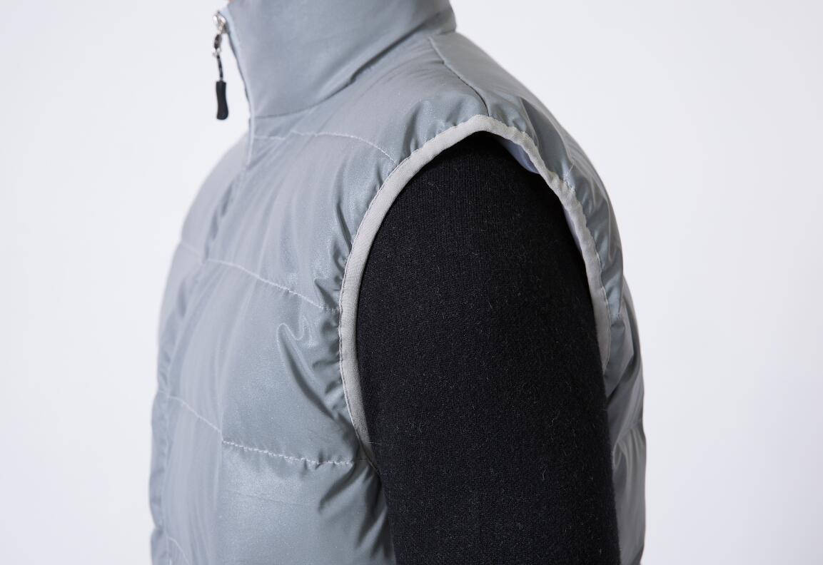 Abbigliamento da uomo invernale riflettente bianco anatra gilet di seta e cotone gilet caldo per sport all'aria aperta_voghion.com