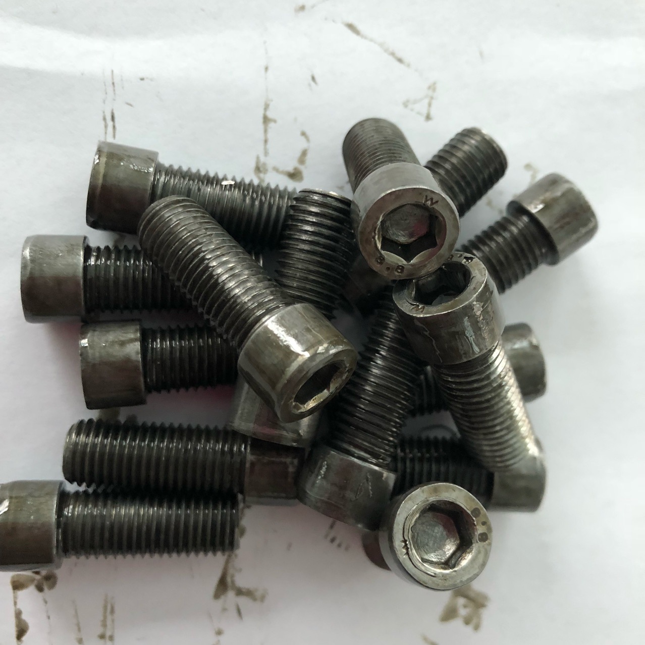 厂家生产小头非标10X1.25X25内六角（反牙）螺栓