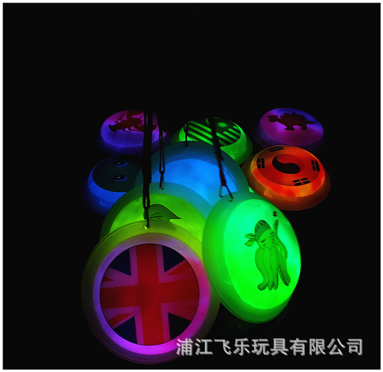 挂绳胸章详情图 (8).JPG