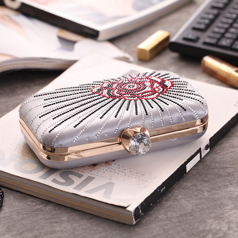 New Women's Dinner Bag Hot Drilling Clutch Bag Hard Box Small Square Bag Ladies Dress Bag display picture 19