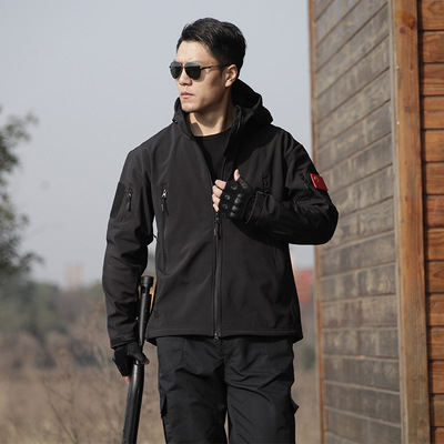 批发软壳冲锋衣抓绒衣秋冬户外防风防水保暖三合一外套连帽|ms