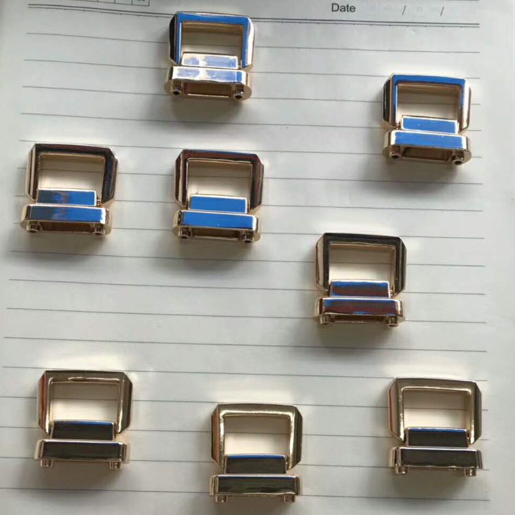 厂家直销箱包五金三角形弹簧圈肩带扣时尚女包手挽五金扣三角扣