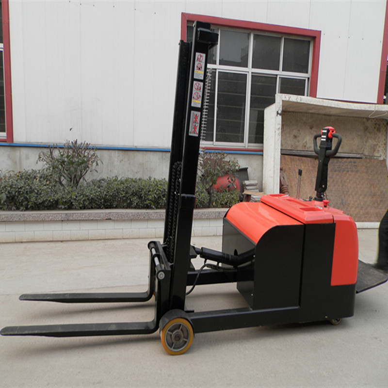 全电动叉车/配重式电动堆高车/无腿式电动车CTDP