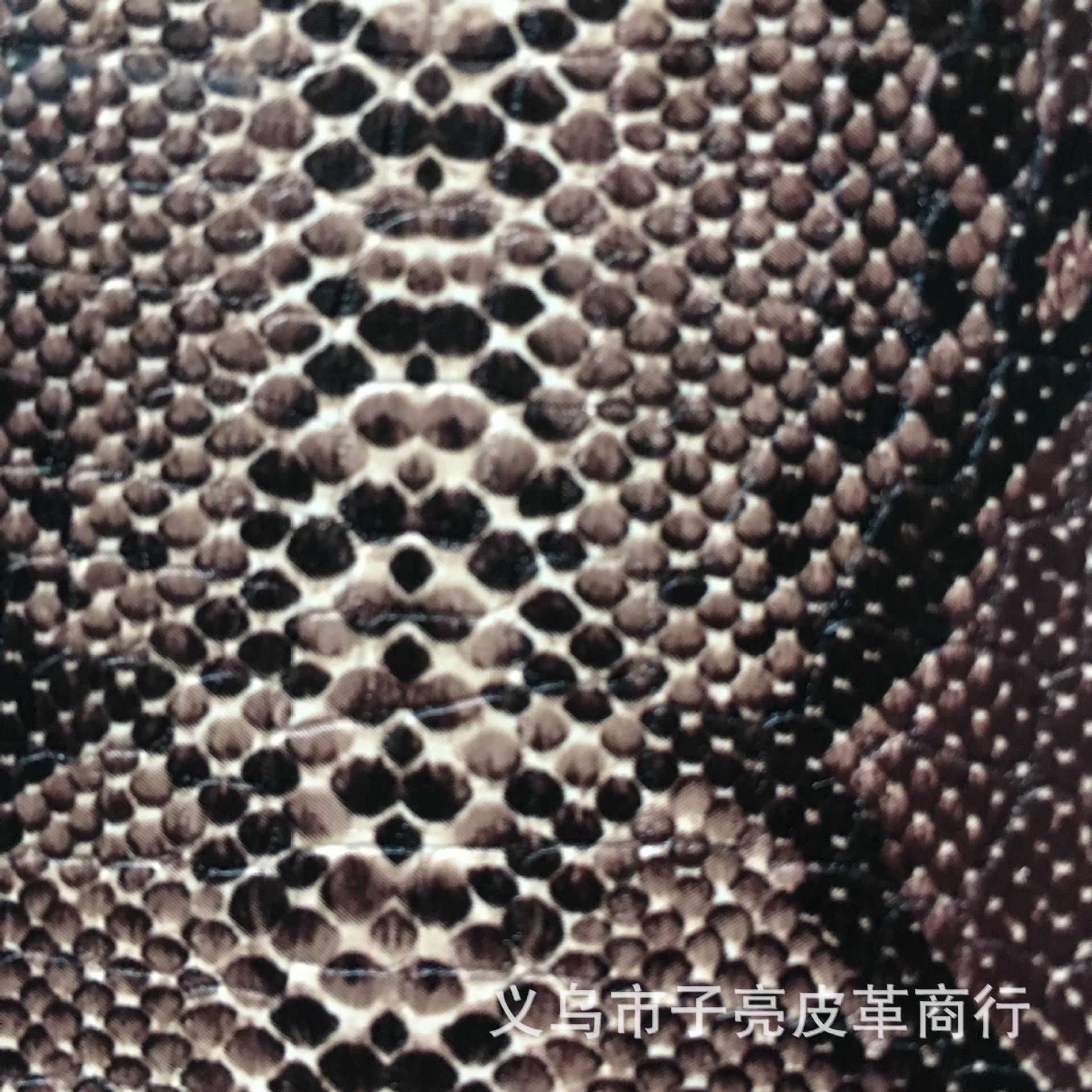 pvc蛇纹