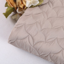 绣花面料源头厂家秋冬外贸棉衣夹棉面料毛绒里料裥棉电脑刺绣布料