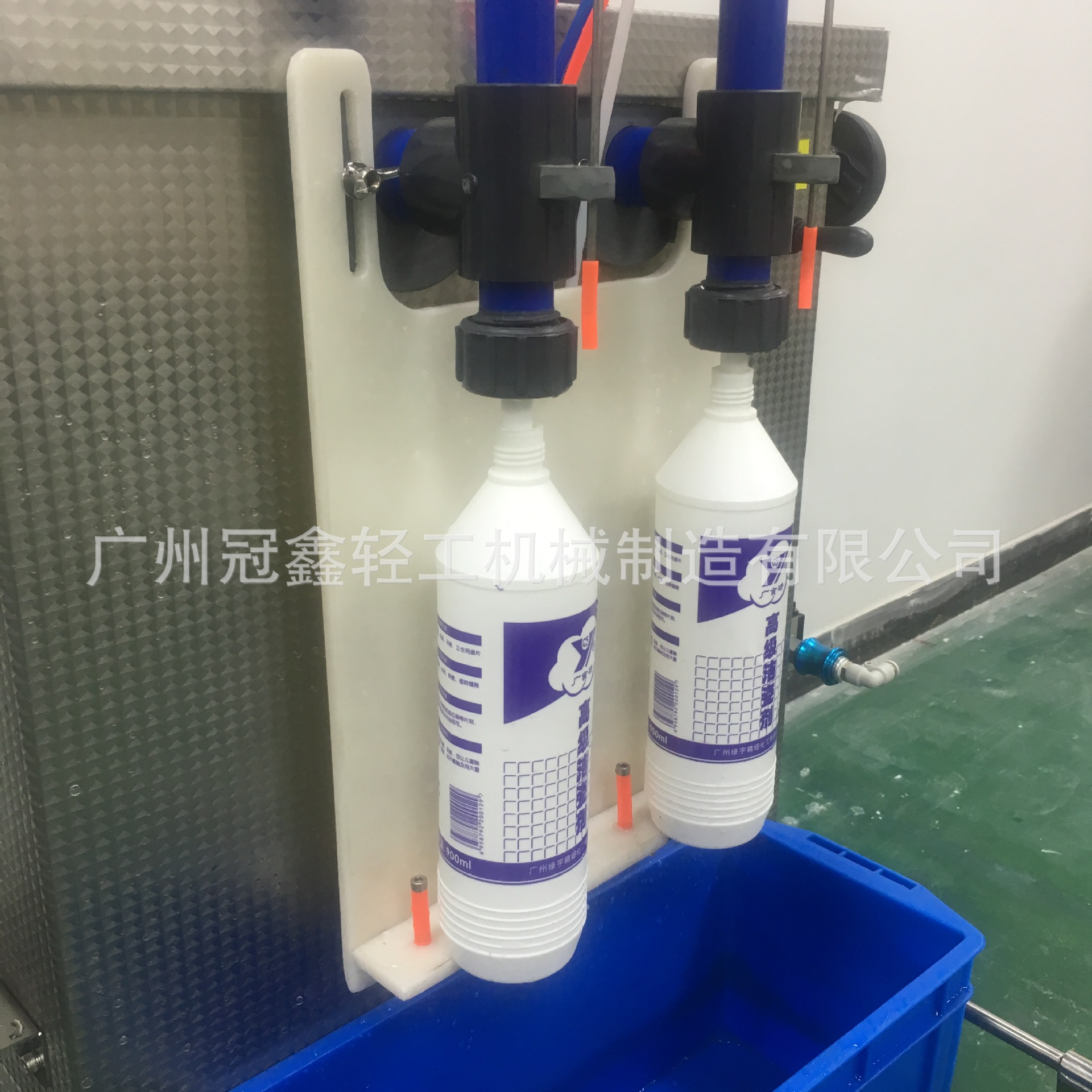 化工溶剂84消毒液花生油灌装机 耐酸碱防腐剂漂白水洁厕液灌装机